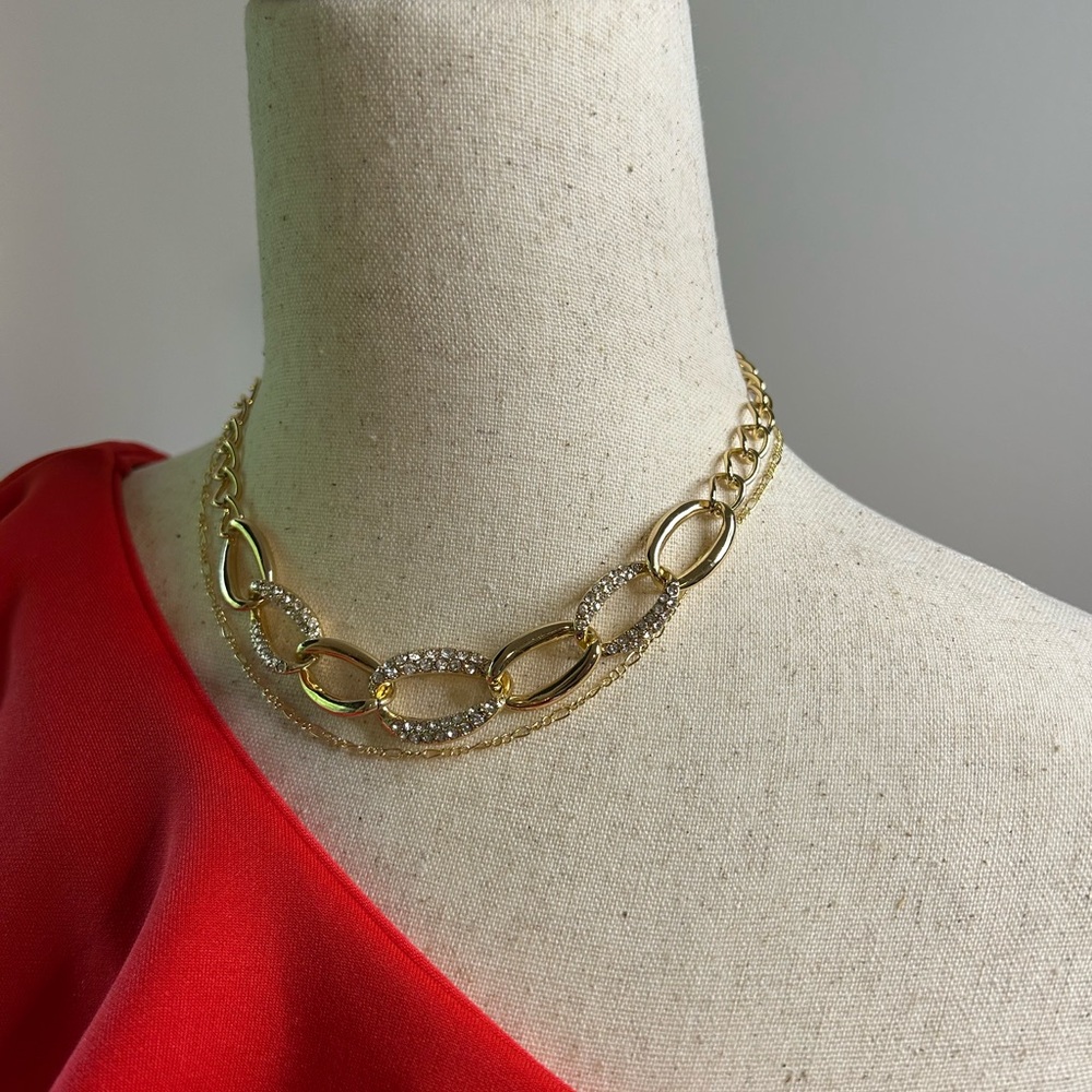 Gloria Vanderbilt Gold and Silver Necklace